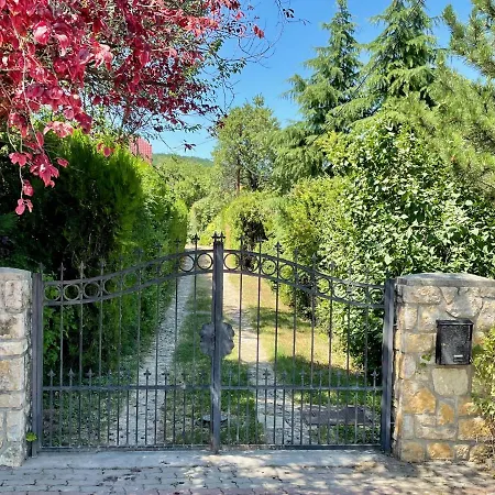 Apartment My Secret Garden - *